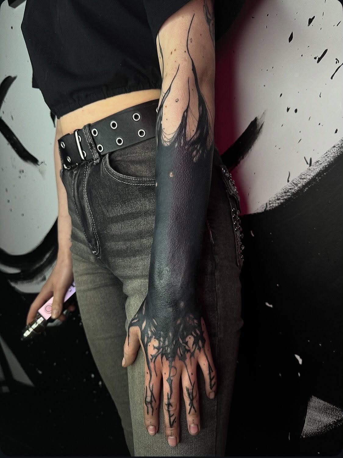 Tatuaż blackwork, Pracownia Fatum